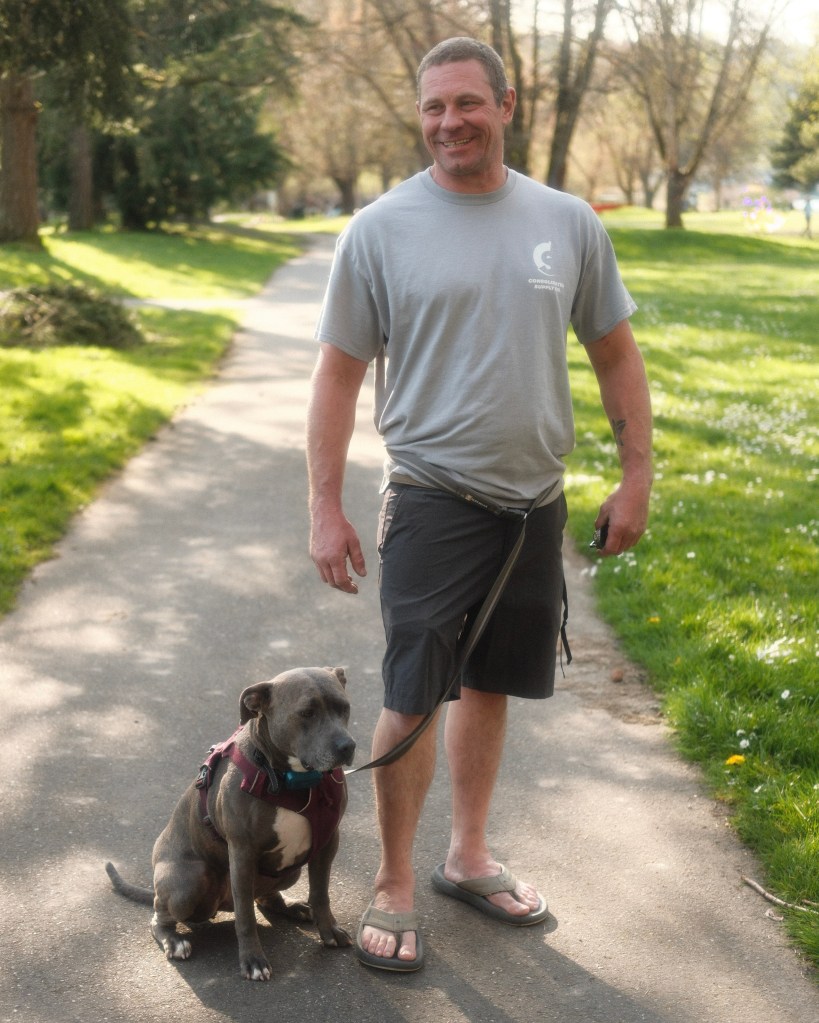 Jesse Veen and his dog sammie, Snohomish County Washington licensed plumber.